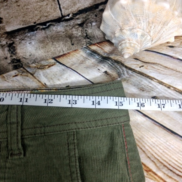 Prana Low Rise Courdoroy Shorts size 4 - Picture 2 of 5